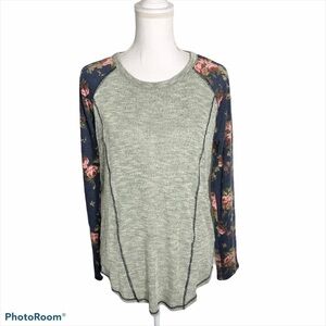 Orange Creek Knit Henley Top Rose Print Sleeve NWT Medium